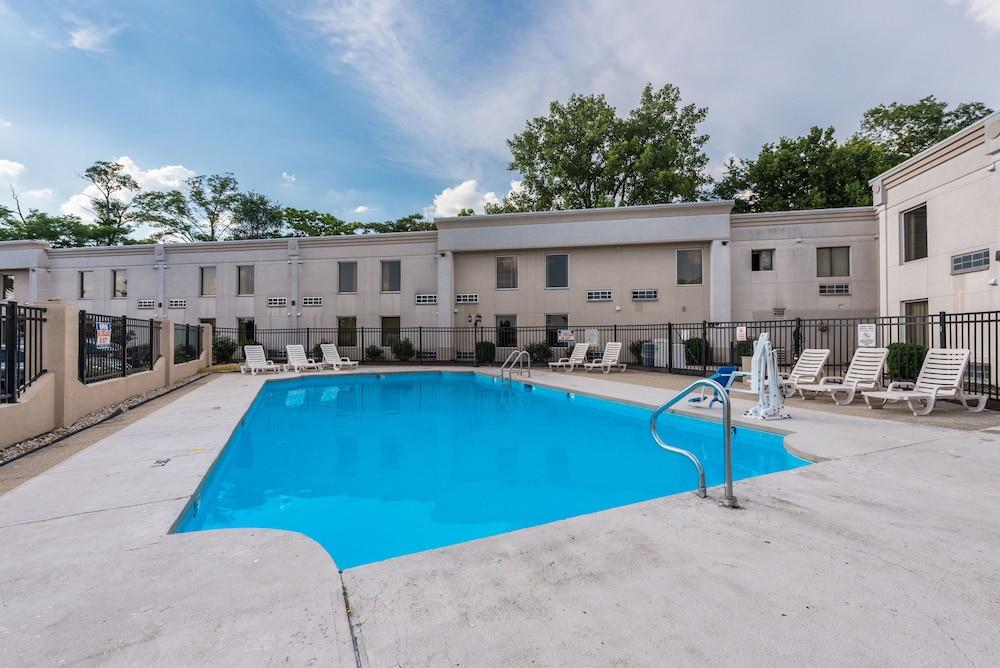 Quality Inn & Suites Cincinnati Exteriér fotografie