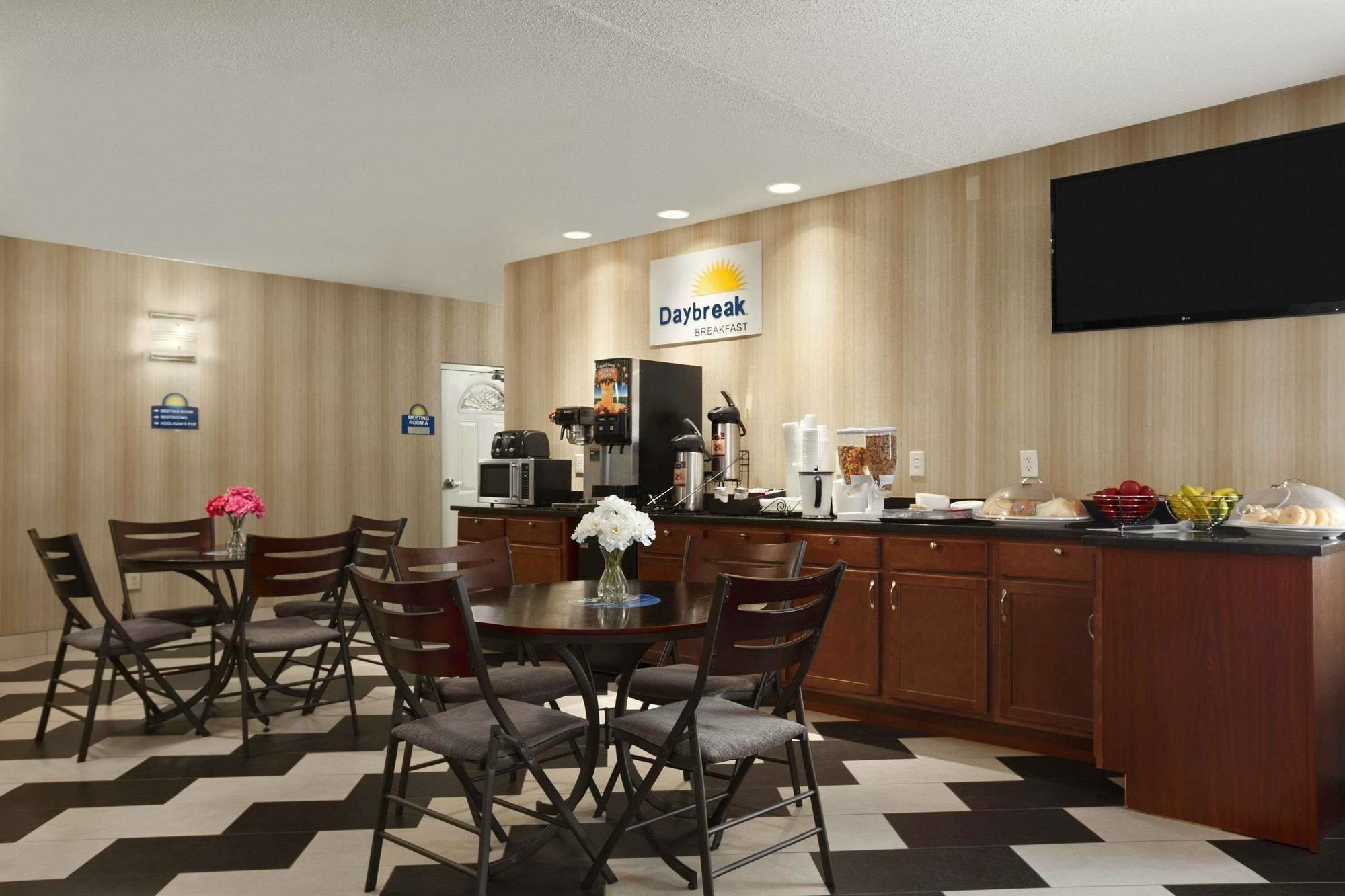 Quality Inn & Suites Cincinnati Exteriér fotografie